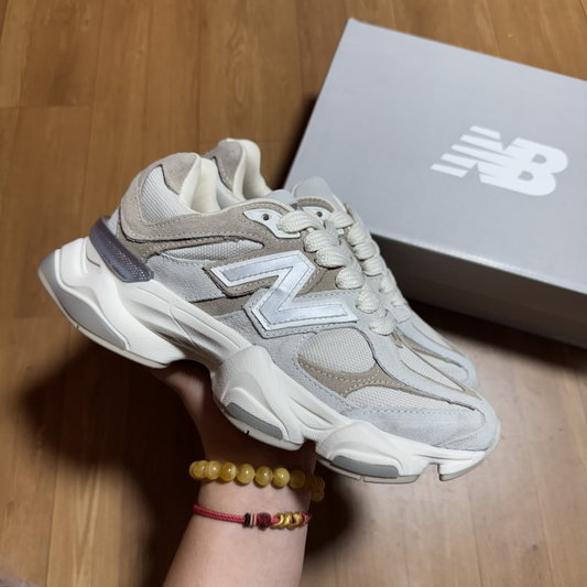Tênis NB 9060 Taupe - Bege e Marrom