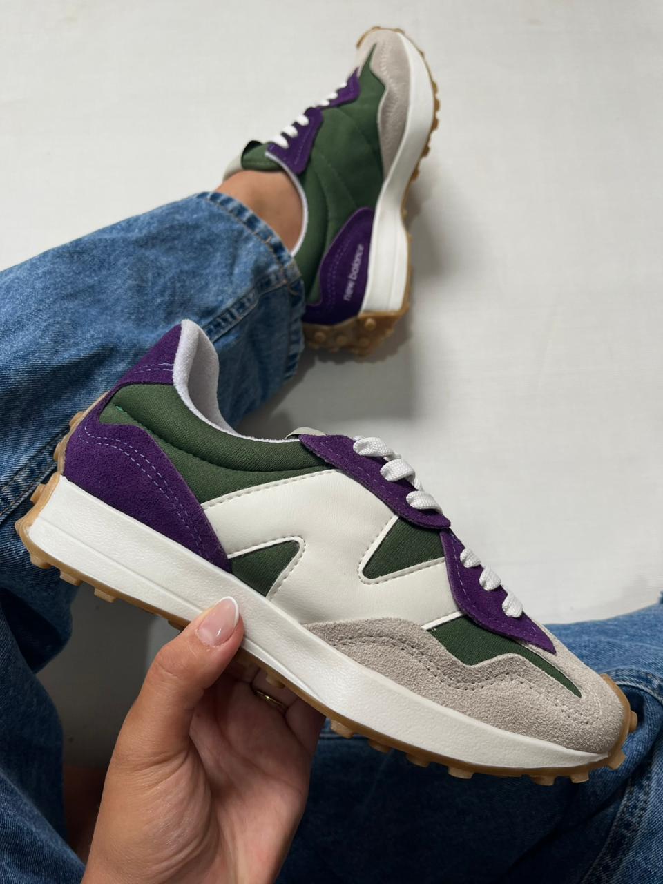 NB 327 Roxo com Verde