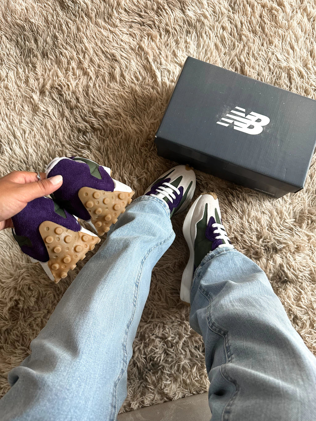 NB 327 Roxo com Verde